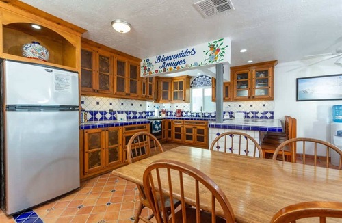 Las Conchas Condo | Beautiful Beachfront Condo Olas I 16