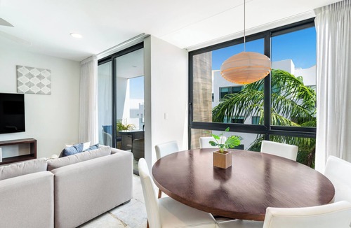 Centro Apartment | BEAUTIFUL CENTRAL APARTMENT JUST 2 BLOCKS FROM THE FAMOUS FIFTH AVENUE