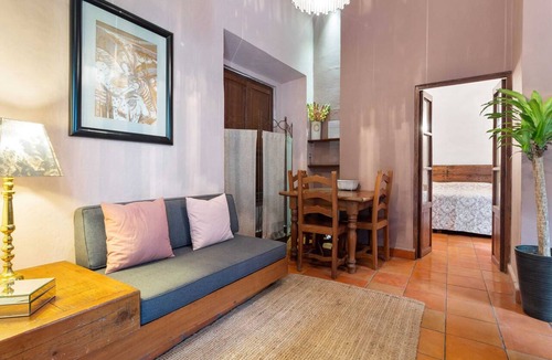 La Cruz Apartment | Beautiful suite in the Historic District WiFi Desk