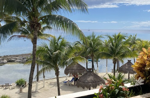 Puerto Aventuras Condo | Breathtaking ocean view, open space condo with private beach in Riviera Maya