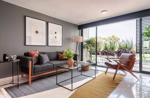 Hipodromo Apartment | Bright and stylish apartment with balcony