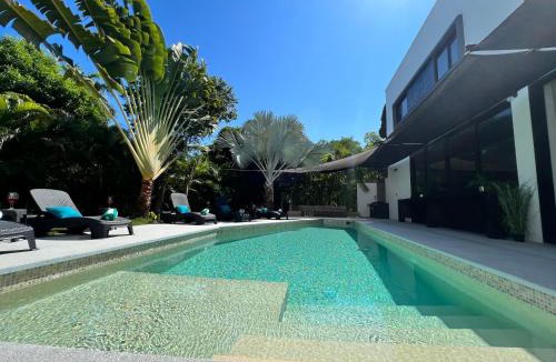 Playacar Villa | Célèbre VILLA VENUS Playacar - 24 Pax