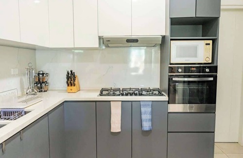 Downtown Cancun House | Cancun House for 6 | Private Pool & Parking
