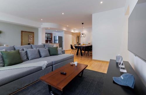 El Yaqui Apartment | Capitalia Gym Access & Near to Santa Fe Mall