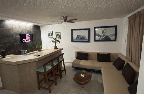 Ixtapa House | Casa Cayo