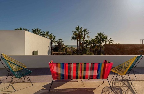 Todos Santos House | Casa Del Arte - a modern desert oasis ft. in Vogue