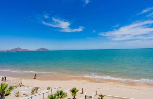 Villas de Las Palmas Villa | Casa Dos Pisos - Combined 2-Unit Beachfront House San Felipe Baja California