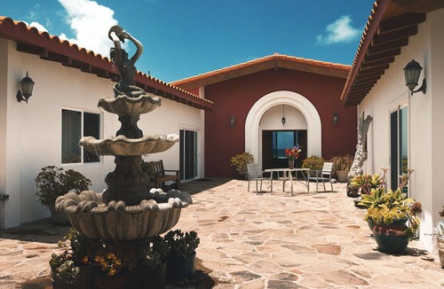 La Fonda House | Casa Estrella beachfront house.