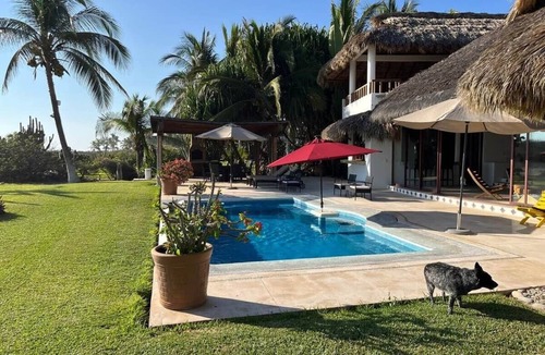 Santa Maria Colotepec House | Casa Fuente Ocean Villa
