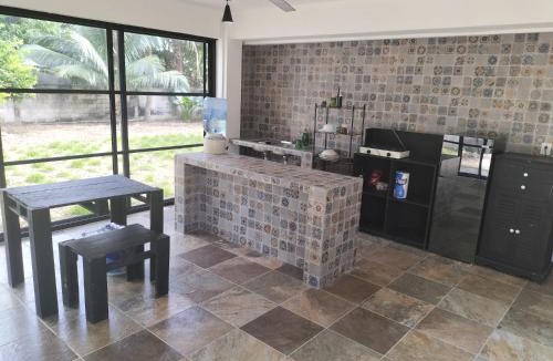 Huay-Pix House | Casa Ix Milagros