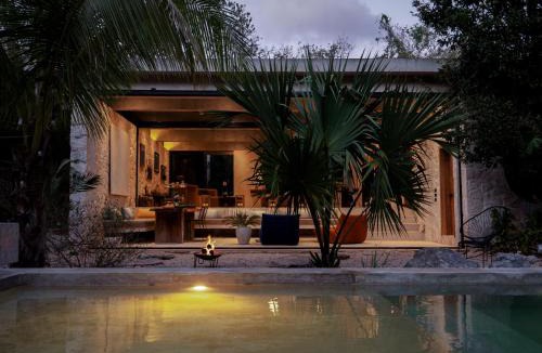 Macario Gomez Villa | Casa M