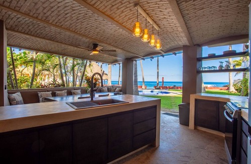 North End House | Casa Palmar and Casa Tocayo (8-Bedrooms)