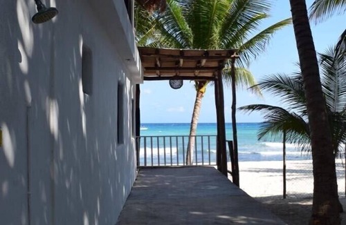 Centro House | “𝙲𝚊𝚜𝚊 𝚂𝚊𝚕’ 3 Bedroom Home in Playa Del Carmen