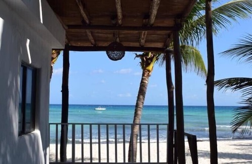 Centro House | “𝙲𝚊𝚜𝚊 𝚂𝚊𝚕’ 3 Bedroom Home in Playa Del Carmen