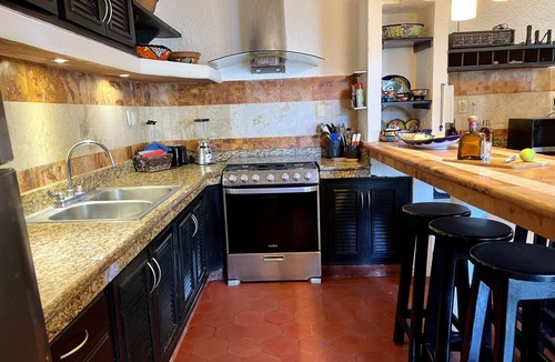 Centro - Supmza 001 Villa | Casa Sirena 8 Bedroom in Centro Villa with Pool, Walk Everywhere, Group Ready