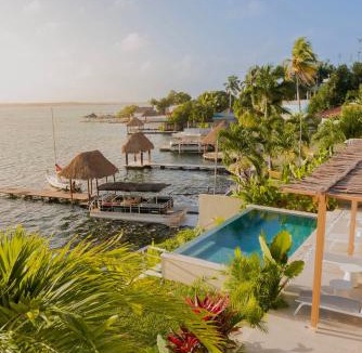 Chetumal House | Casa Sol y Luna - Beautiful sunrises and infinity pool