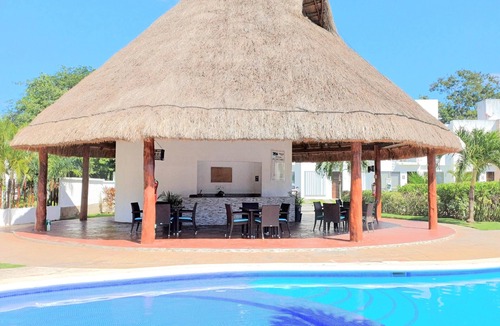 Playa del Carmen House | Casa Vratislavia 5 min from Xcaret and Xplor
