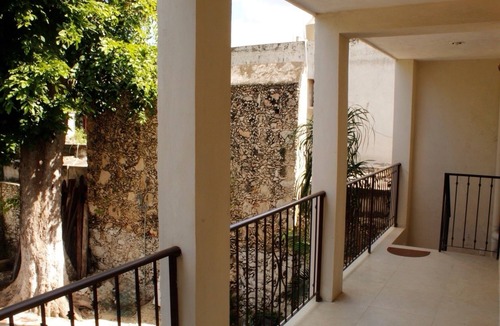 Tekit House | Casona de la Guayabera Hospedaje