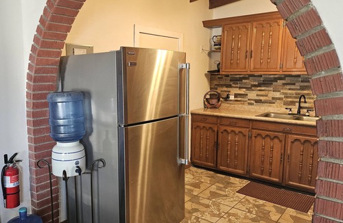 Nueva Ensenada House | Central, Modern, Fast Wi-fi. Beach, food, nightlife & market access w/in 3 km