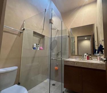 Conkal House | Chalet con 3 habitaciones y alberca privada