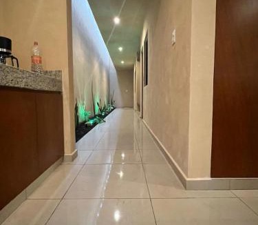 Conkal House | Chalet con 3 habitaciones y alberca privada