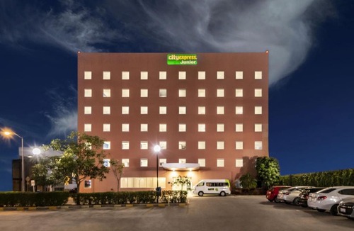 Merida Hotel | City Express Junior by Marriott Merida Altabrisa