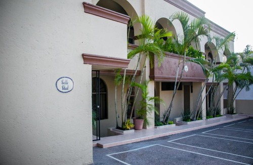 Ciudad Valles Apartment | Colonial Suites # Cinco