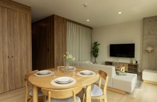 Zona Expo Apartment | Comfortable Apartment Near Expo Guadalajara Parking & WiFi