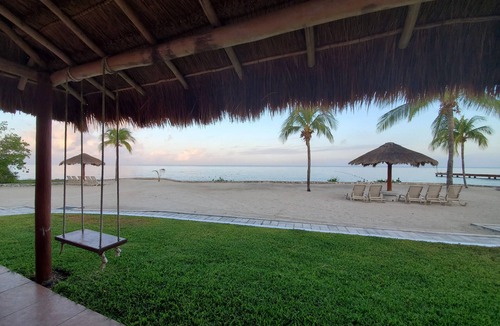 Costa Maya Villa | Costa del Sol Beachfront Villa - Seasonal Value Rates & Epic Sunsets