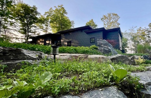 La Conception House | DAX HOUSE Stunning Mont-Tremblant Getaway Retreat
