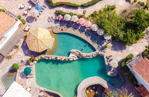 Colonia El Progreso Apartment | Delightful Retreat * King Suite * Terrace * Pool