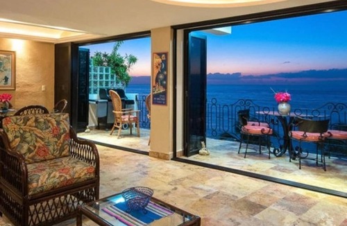 Downtown Puerto Vallarta Condo | Direct Ocean Front: Casa Luz - Incredible Views in the best location!