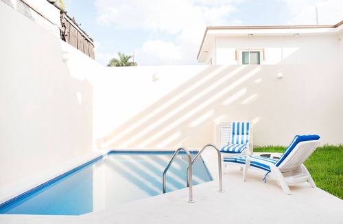 Colonia Andres Apartment | Double Swimming Pool Penthouse Suite in Cozumel 1