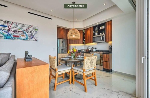 Emiliano Zapata Apartment | Dsire 402 | 1BR/2BA | PV Zona Romantica | Pool, Gym, Nightlife