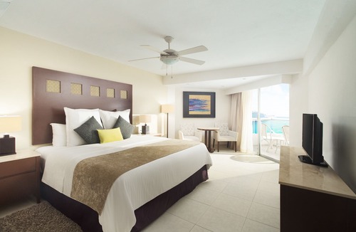 Cozumel Resort | El Cid La Ceiba Beach Hotel