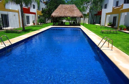 Villa Juarez House | Entire 3 Bedroom Villa with swmming pool close to the beach