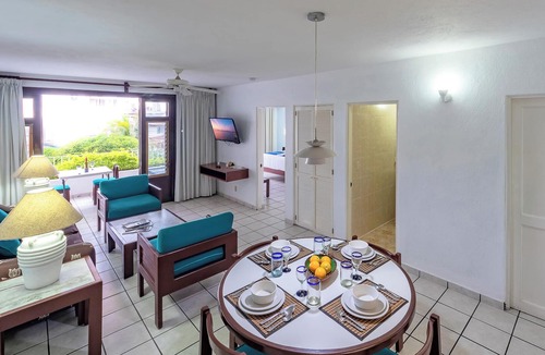 Emiliano Zapata Resort | Escape to WIVC ALTA VISTA – Spacious 2BR with Charm & Light