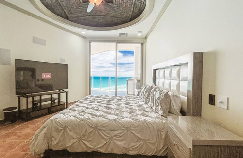 Puerto Penasco Condo | Esmeralda Beach Resort 2 Bedrooms Condo B 301