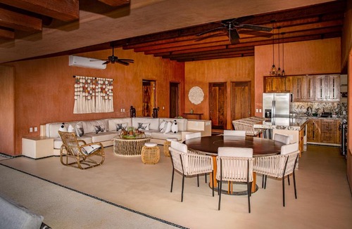 Zihuatanejo Villa | Exclusiva Villa en Punta Garrobo