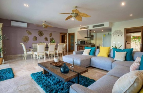 Playa Mujeres Apartment | Exclusive Condo | 2BR | Pool & Beach Access