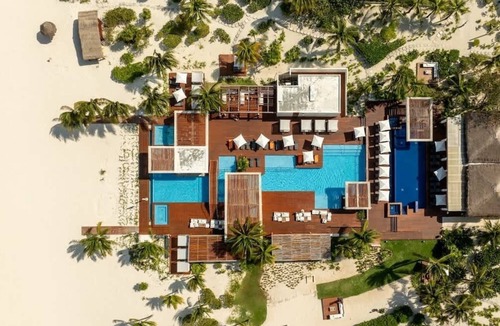 Playa Mujeres Apartment | Exclusive Condo | 2BR | Pool & Beach Access