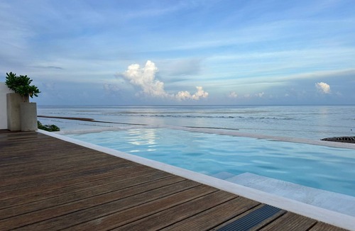 Mahahual Apartment | Exclusive Detached House with Jungle View in Mahahual