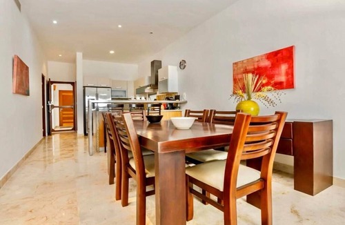Downtown Condo | Exclusive Penthouse, Rooftop Private Pool. Parking