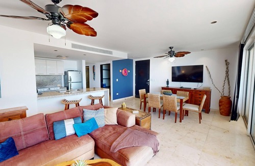 Luis Donaldo Colosio Apartment | Familly beachfront retreat with pool & beachclub