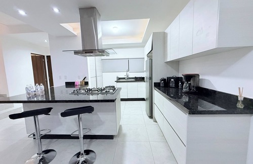 Cancun House | Family house with jacuzzi in residential Cancun, Excellent location