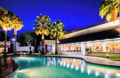 San Luis Potosi Hotel | Fiesta Inn San Luis Potosi Glorieta Juarez