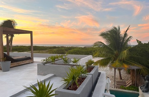Sisal Villa | Front line house with private pool