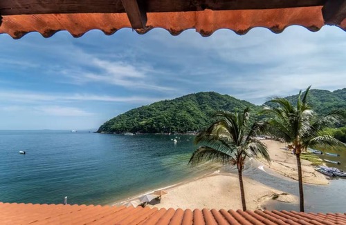 Yelapa House | Garcia Rentals Yelapa: Casita RioMar