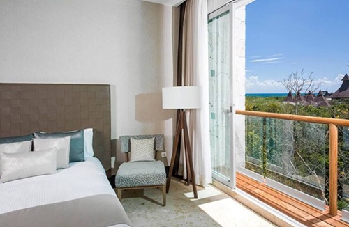 Villa Juarez Resort | Grand Luxxe Spa 3 Bedroom Riviera Maya