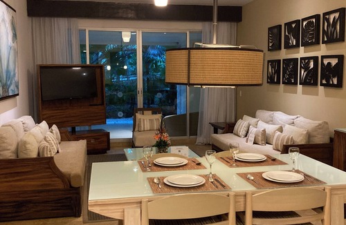 Villa Juarez Resort | Grand Mayan 2 Bedroom Suite Cancun Vidanta
